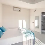 Luxury Elegant Penthouse 2 Bedrooms, 2 Bathrooms Lägenhet *