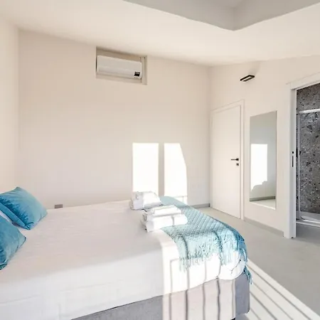 Luxury Elegant Penthouse 2 Bedrooms, 2 Bathrooms Apartament *